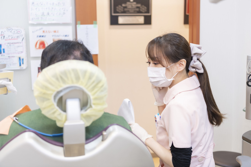 地域に貢献できる歯科医療を|医療法人社団桜歯会 きそ歯科クリニック 木曽 達人先生 7 歯科衛生士の勤務風景